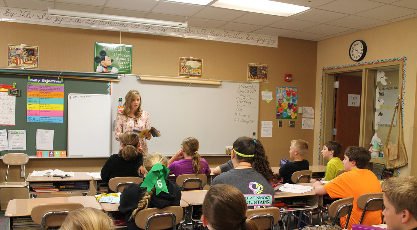 SMWC student teaching an elementary class