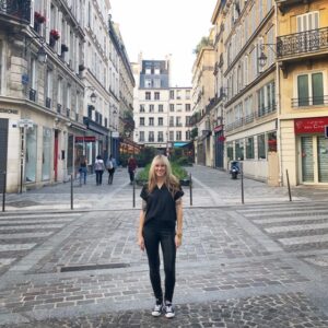 Fraley portrait in Paris