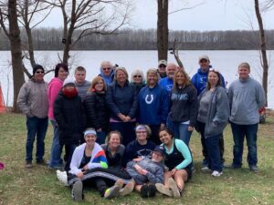 Group of students and family at the lake