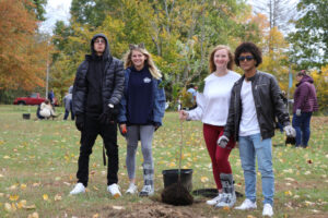 Students planting tree